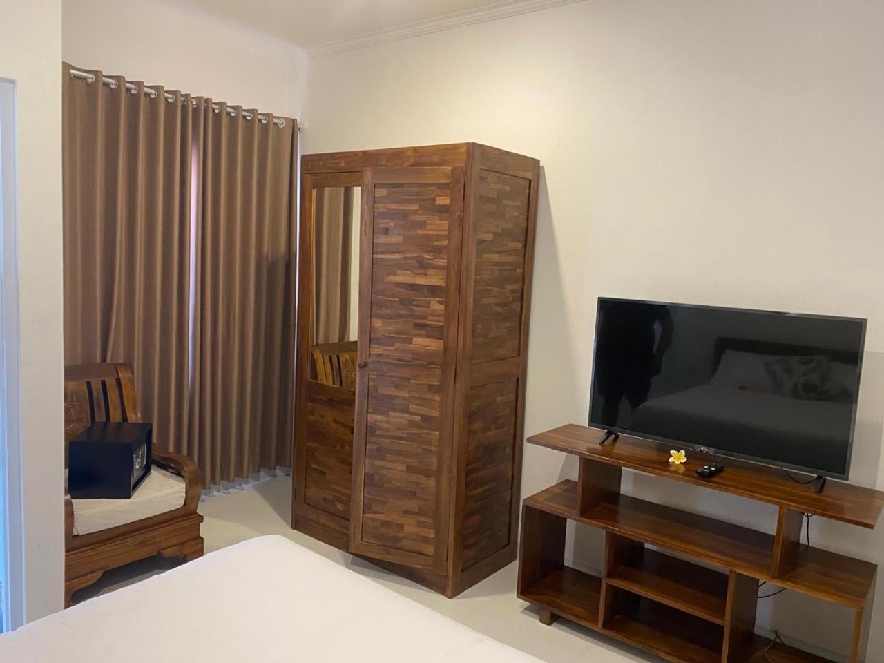 Manis Guest House Seminyak Esterno foto