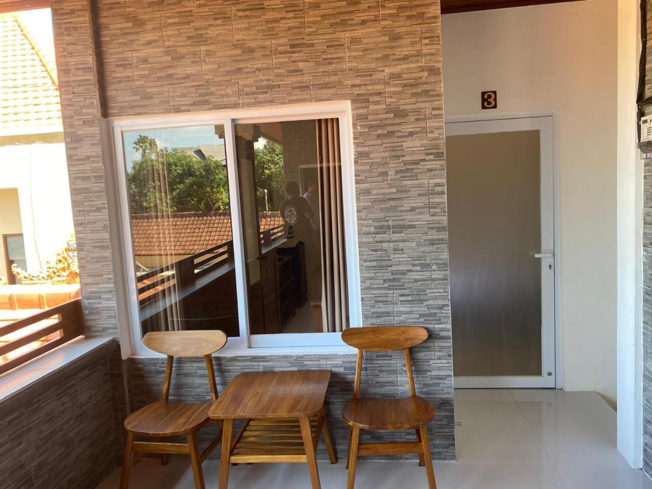 Manis Guest House Seminyak Esterno foto